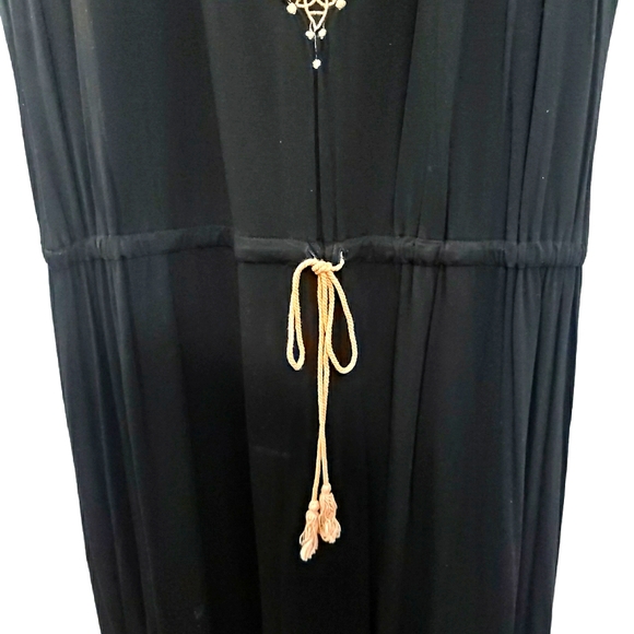 OSO Casuals embroidered black dress - Picture 2 of 5